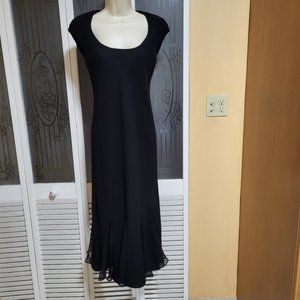 Jones New York Ladies Beautiful Black Scoop Neck Fit & Flare Godet Dress
